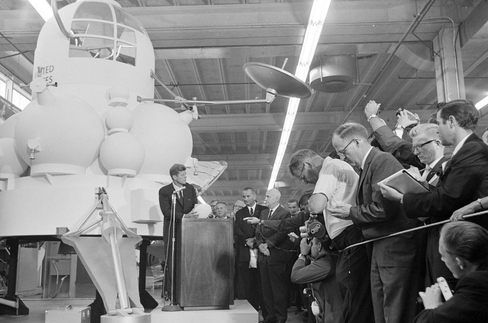 1-Mercury · JFK